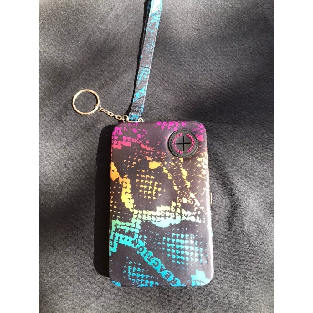 Kenneth Cole Clutch Phone Wallet